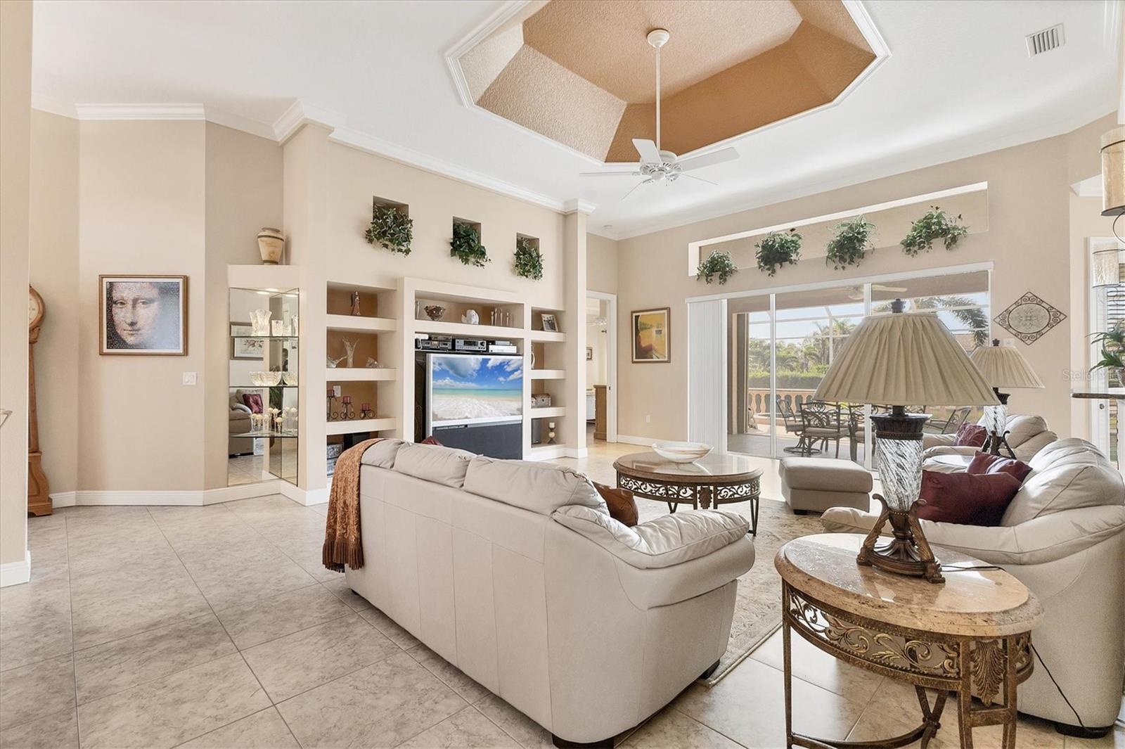 Image 9 of 42 For 4403 Via Del Villetti Drive