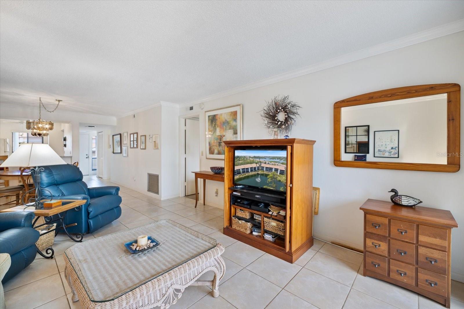 Image 13 of 45 For 1156 Bird Bay Way 104