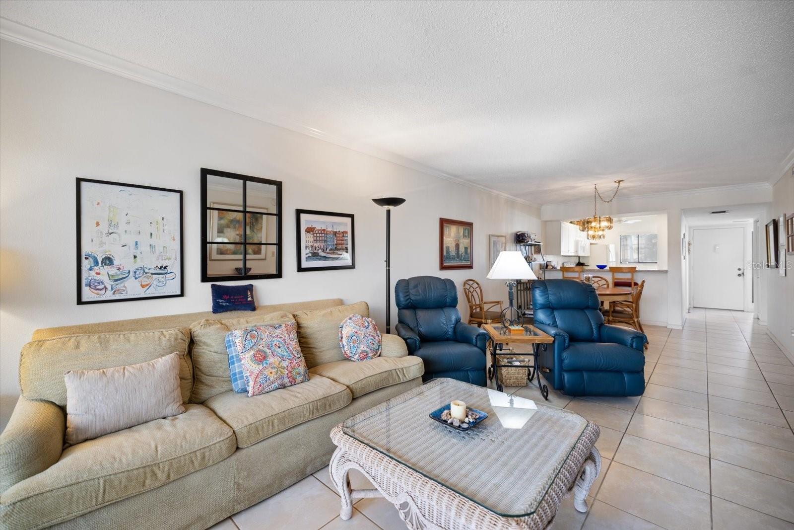 Image 14 of 45 For 1156 Bird Bay Way 104