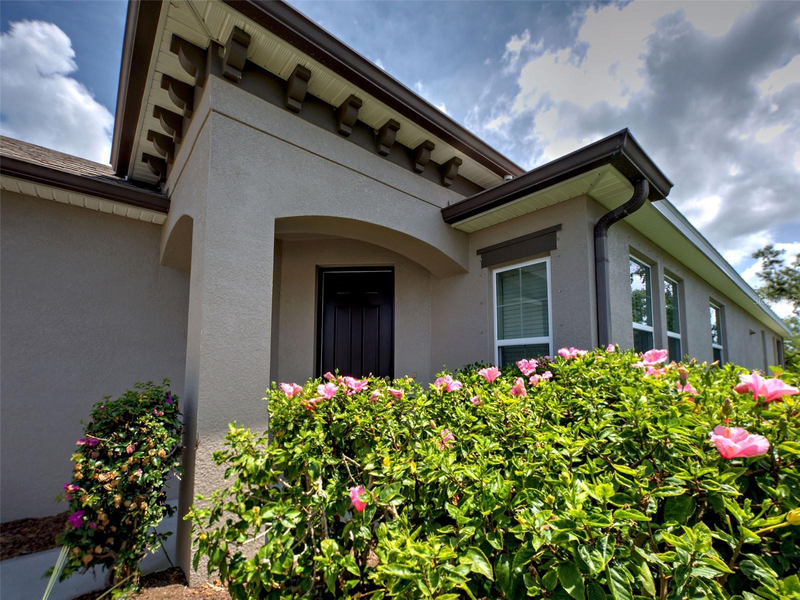 Image 12 of 42 For 25784 Grayton Avenue