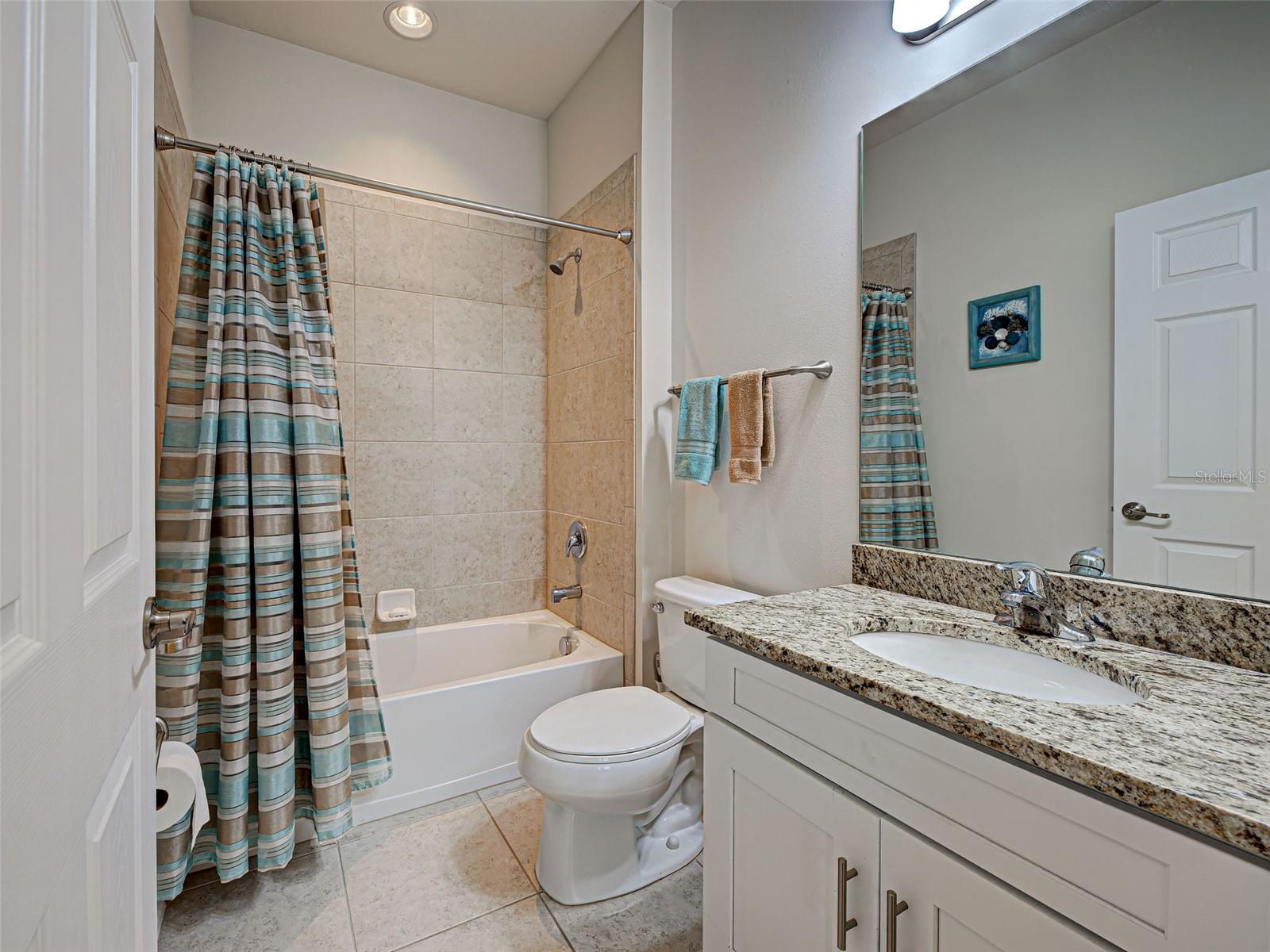 Image 23 of 42 For 25784 Grayton Avenue