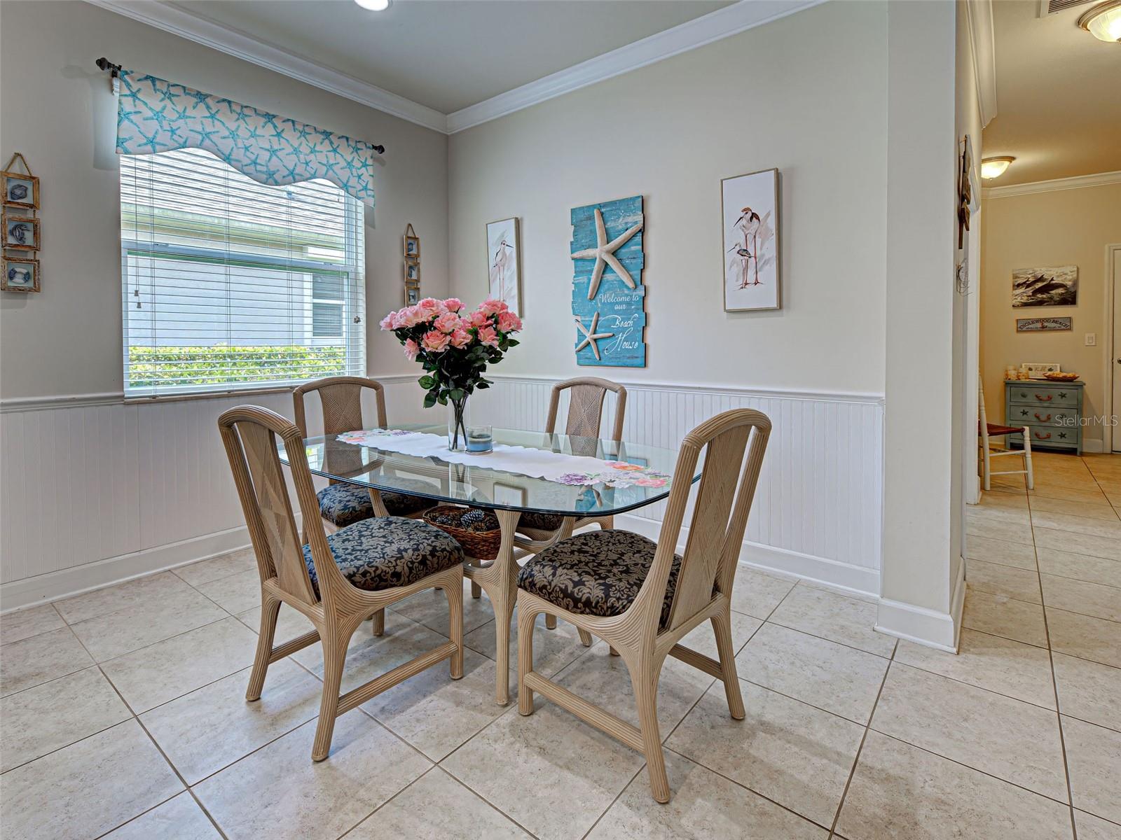 Image 30 of 42 For 25784 Grayton Avenue