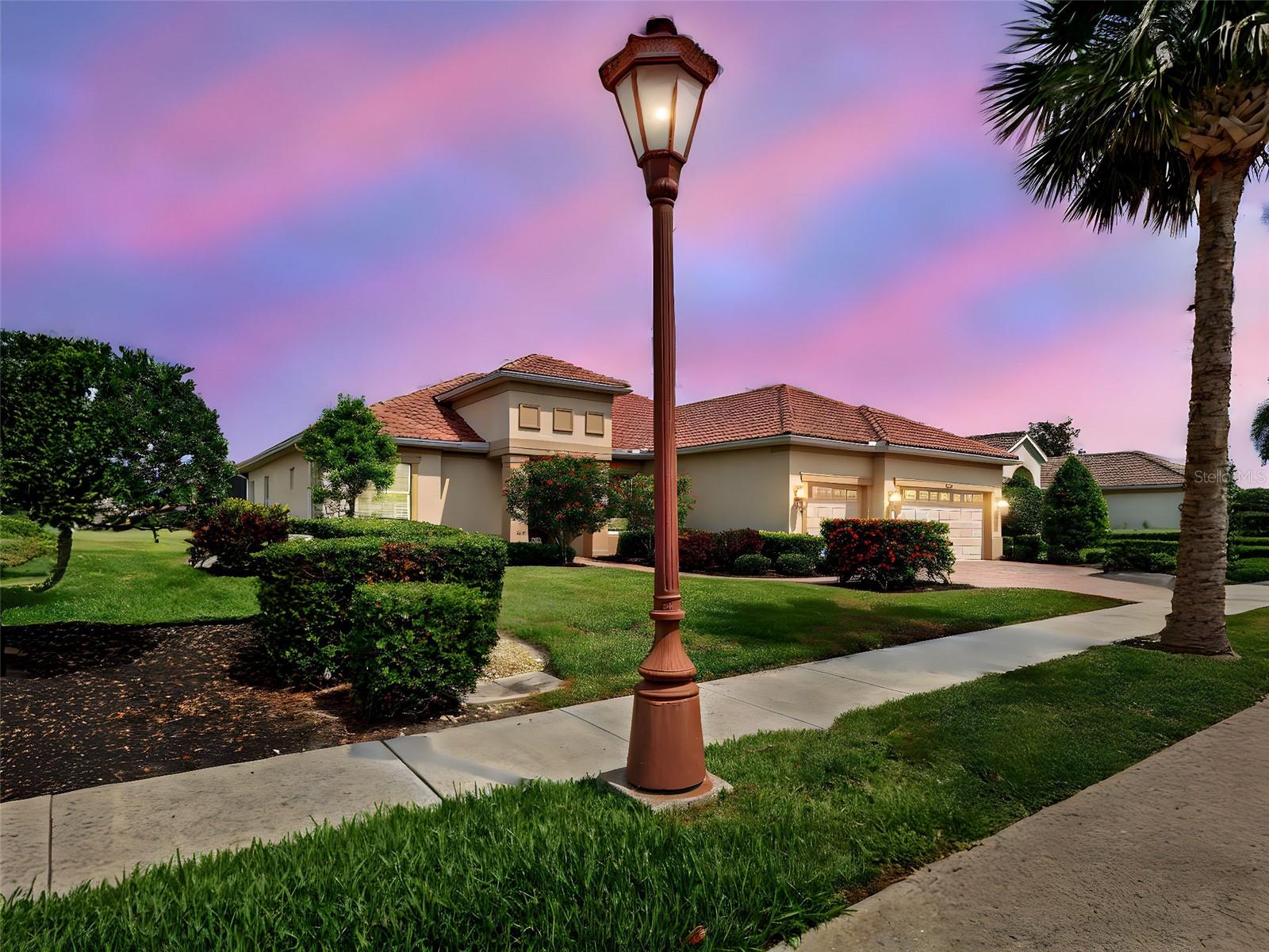 Image 4 of 83 For 515 Sawgrass Bridge Road