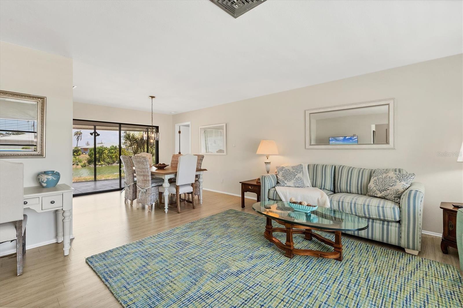 Image 4 of 30 For 2311 Sandlewood Drive