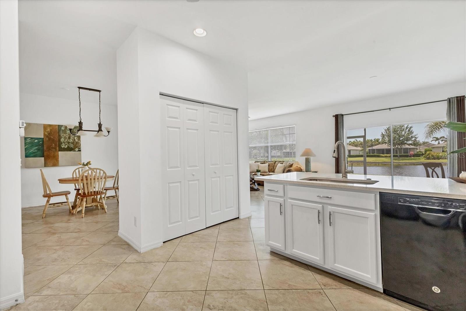 Image 10 of 38 For 24849 Pennington Terrace