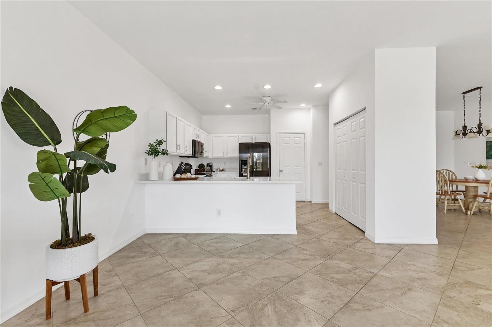 Image 14 of 38 For 24849 Pennington Terrace