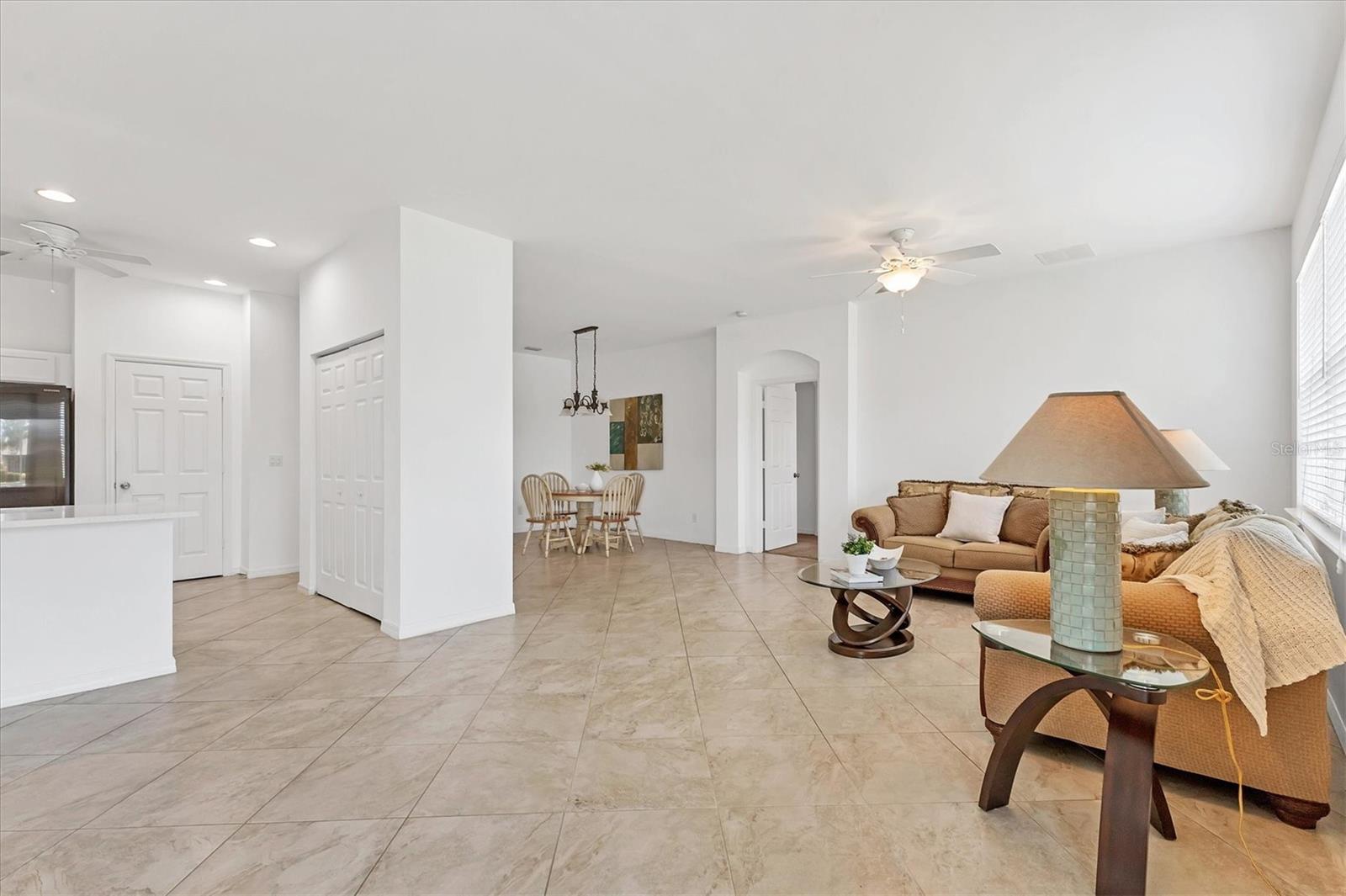 Image 17 of 38 For 24849 Pennington Terrace