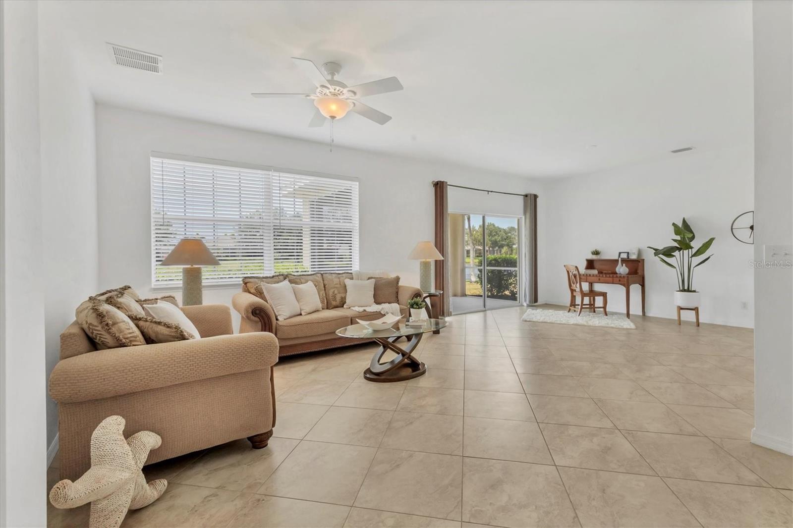 Image 6 of 38 For 24849 Pennington Terrace