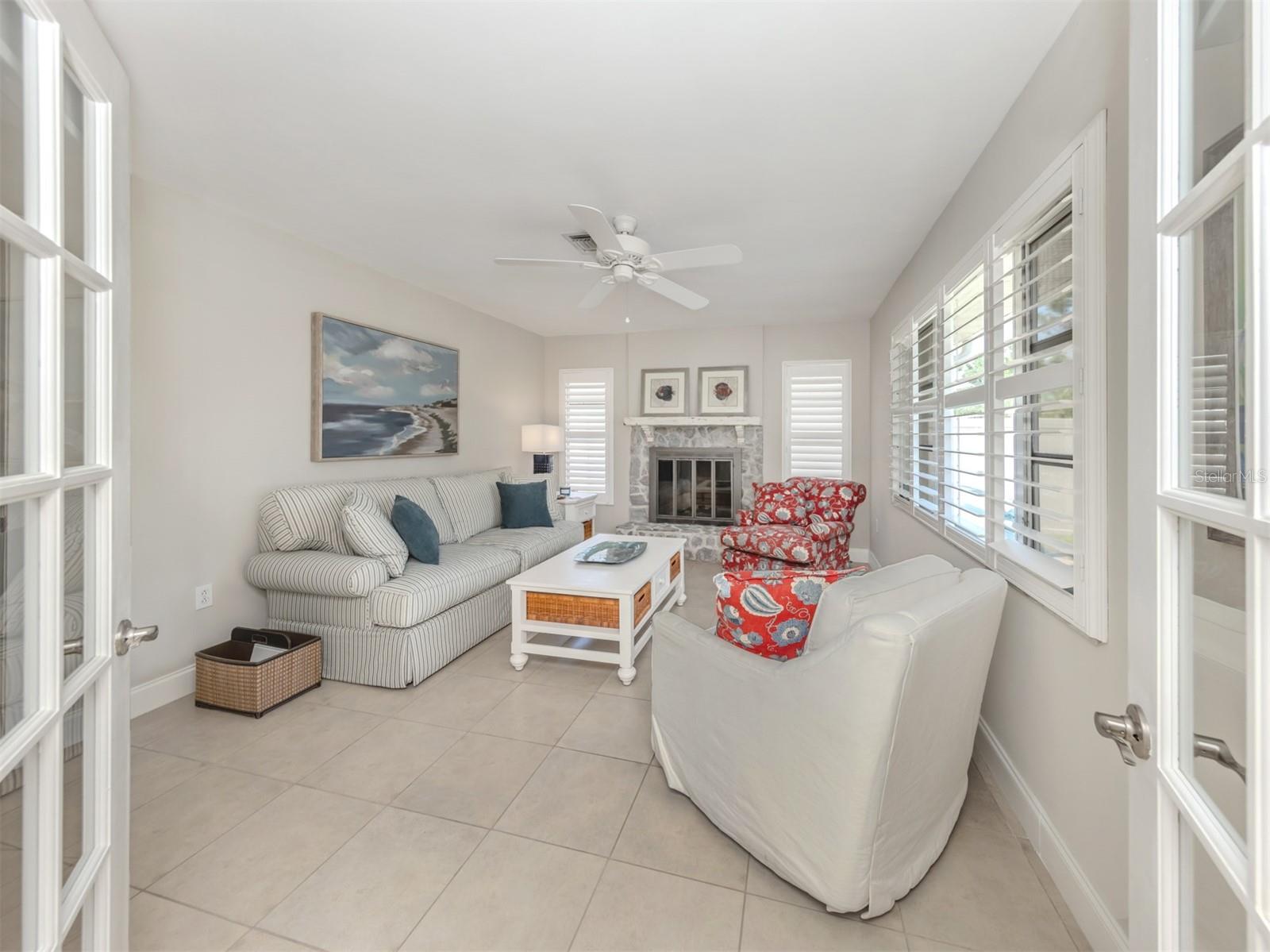 Image 15 of 69 For 1234 Paradise Way