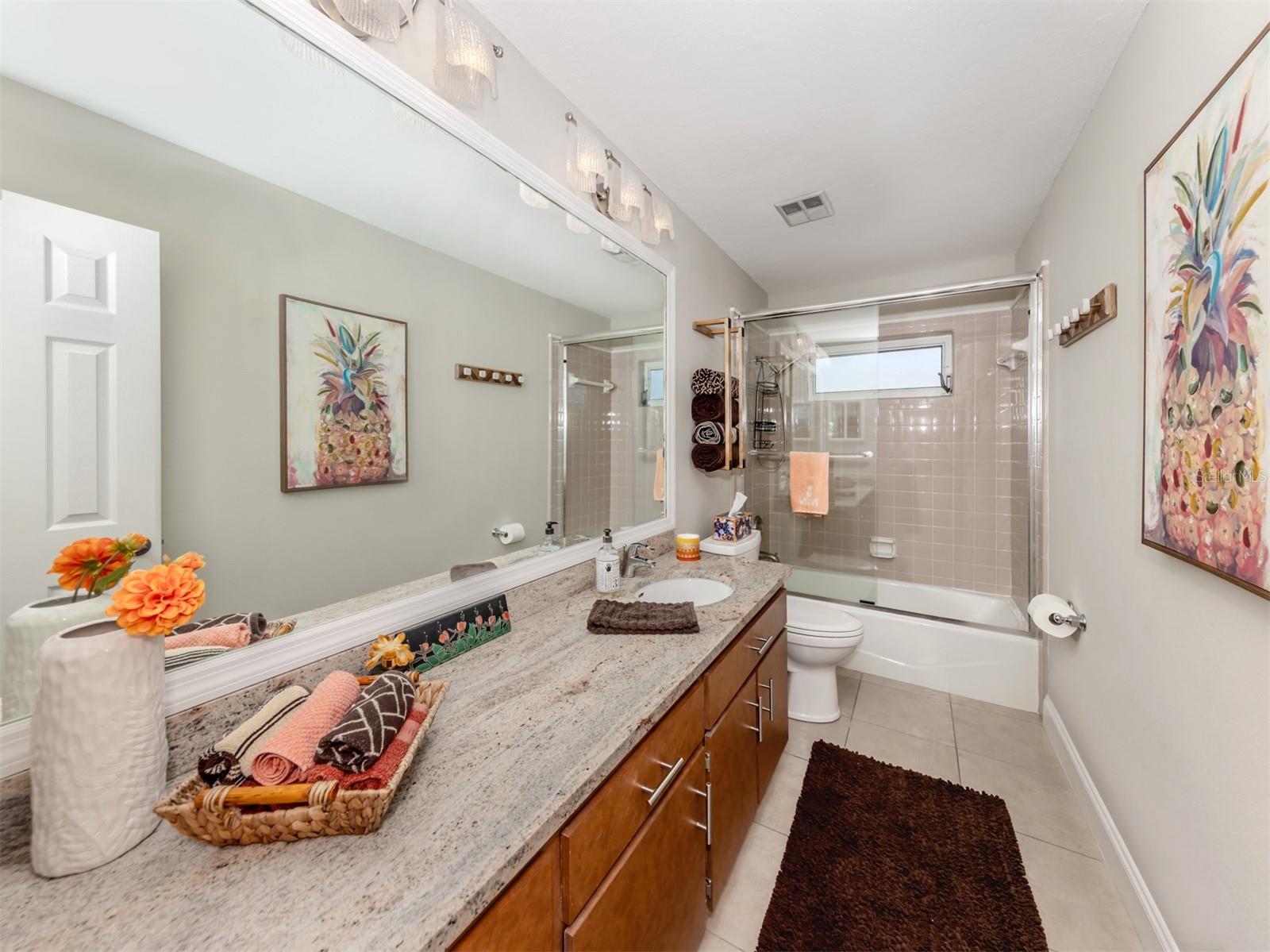 Image 18 of 69 For 1234 Paradise Way