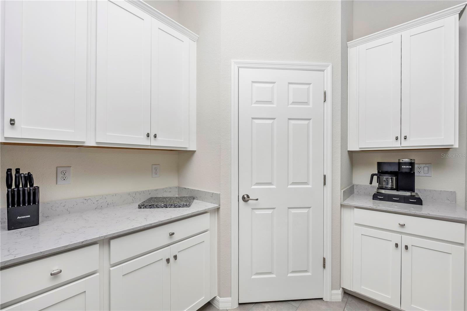 Image 14 of 72 For 5674 Palmer Circle Drive 203