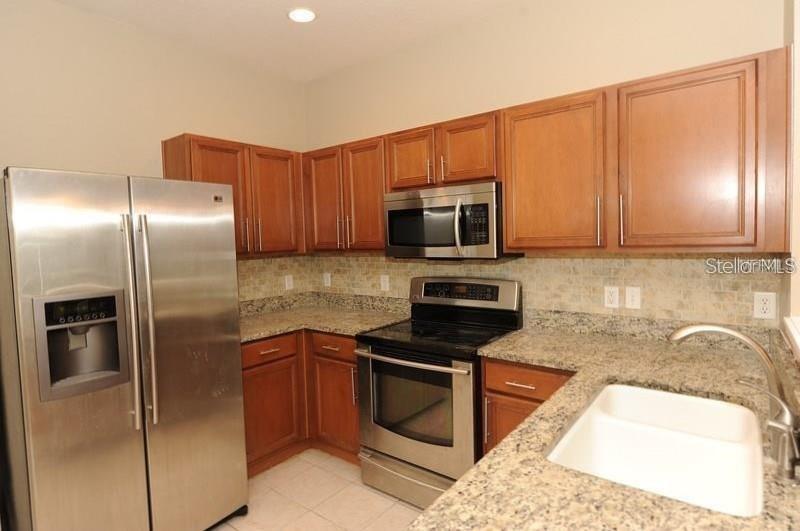 Image 4 of 14 For 8367 72nd Street E
