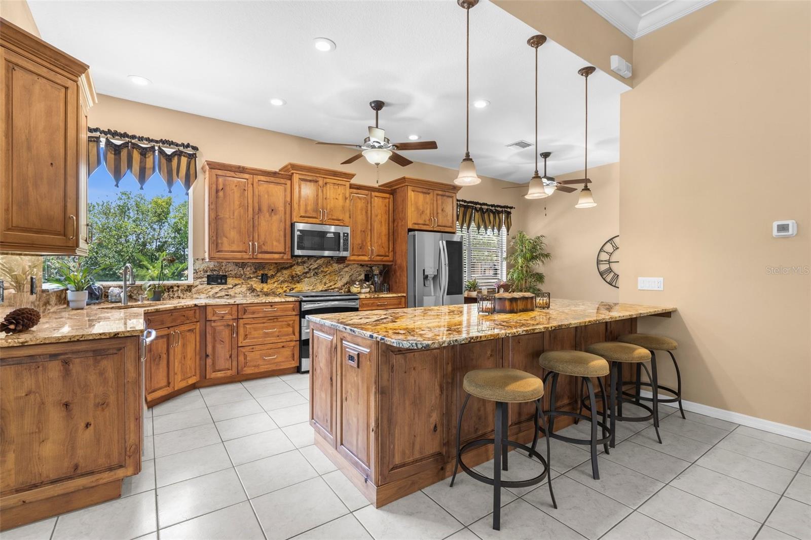 Image 11 of 98 For 3950 Pepper Lane