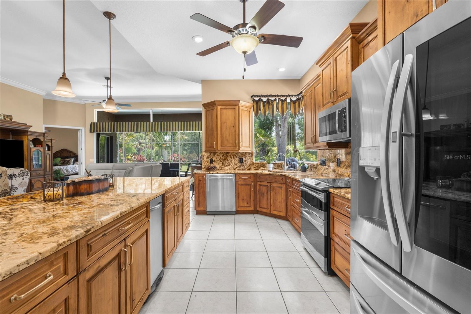 Image 15 of 98 For 3950 Pepper Lane