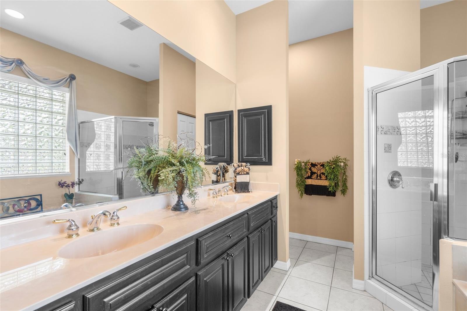 Image 22 of 98 For 3950 Pepper Lane