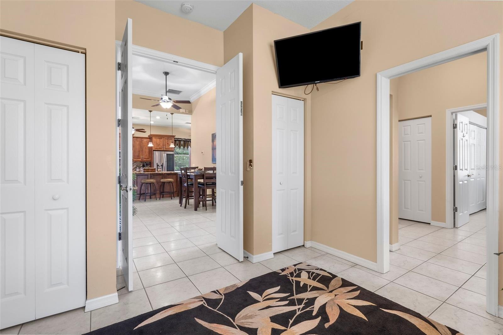 Image 23 of 98 For 3950 Pepper Lane