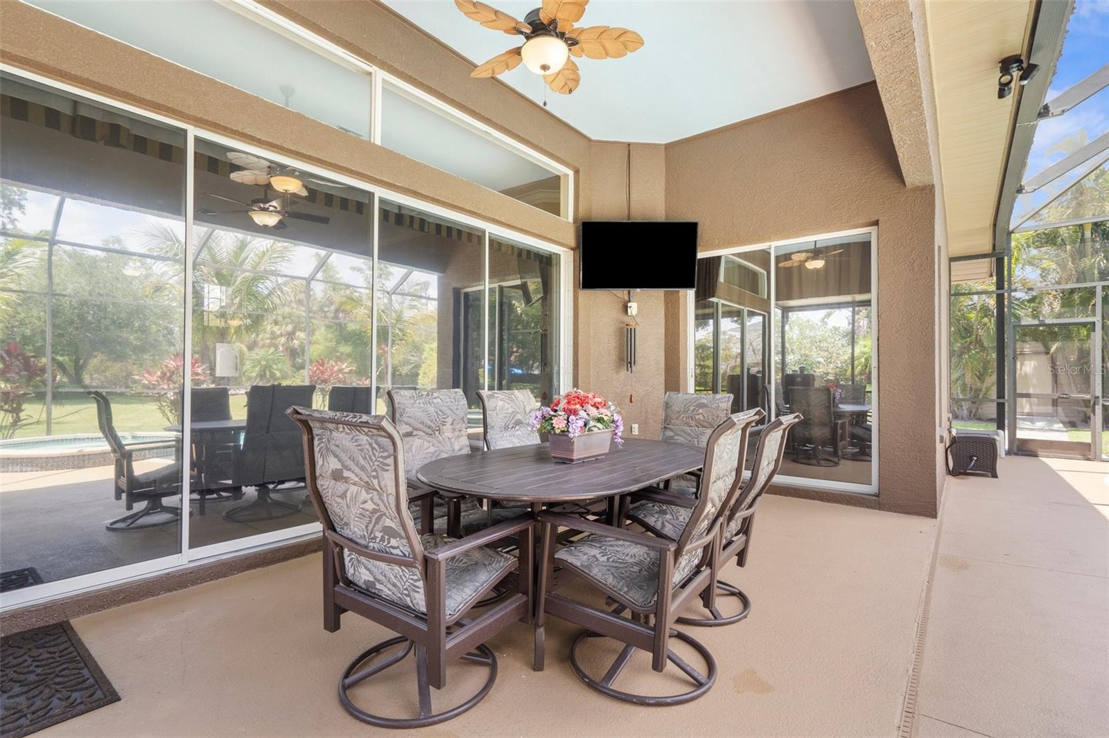 Image 33 of 98 For 3950 Pepper Lane