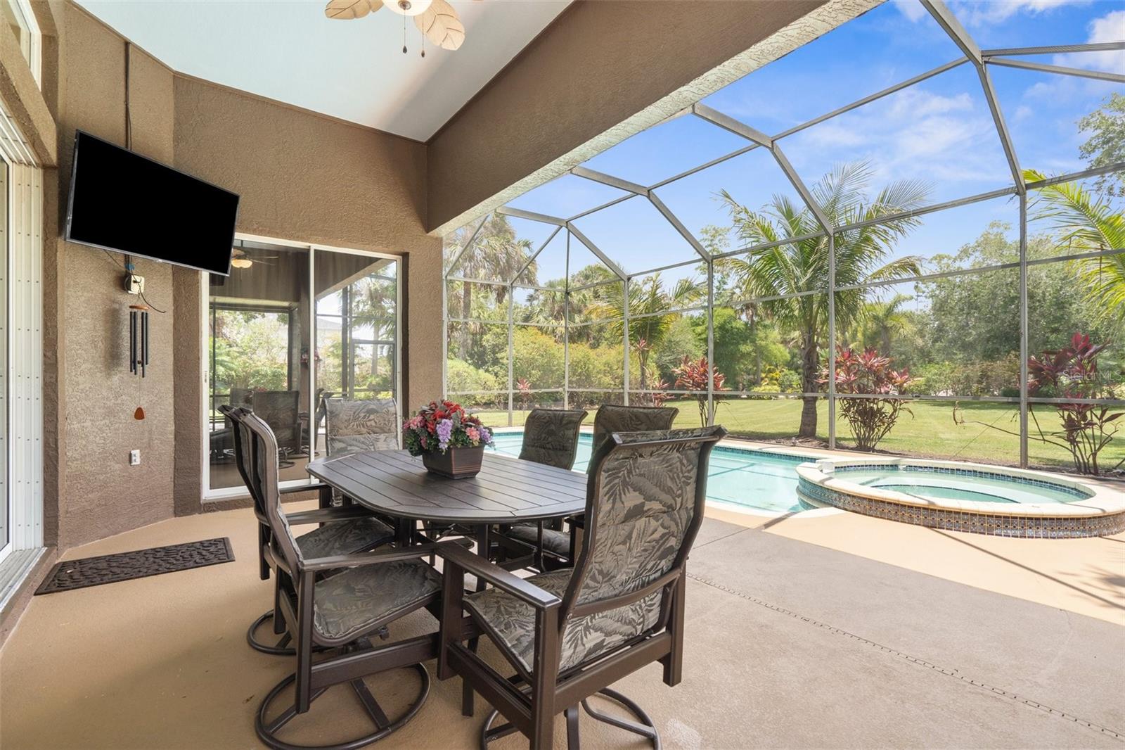 Image 34 of 98 For 3950 Pepper Lane