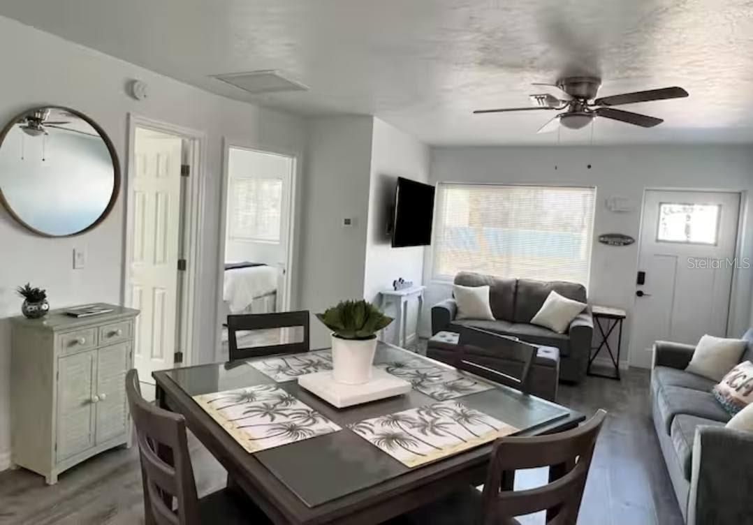 Image 3 of 13 For 3155 Waterside Drive A
