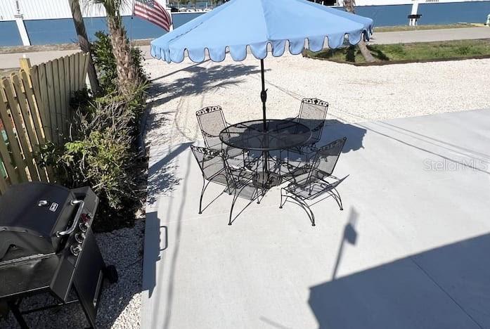 Image 8 of 13 For 3155 Waterside Drive A