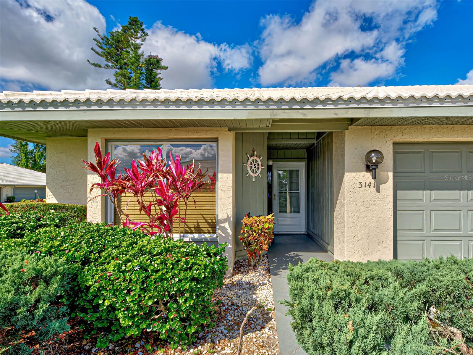 Image 11 of 76 For 3141 Heron Shores Drive