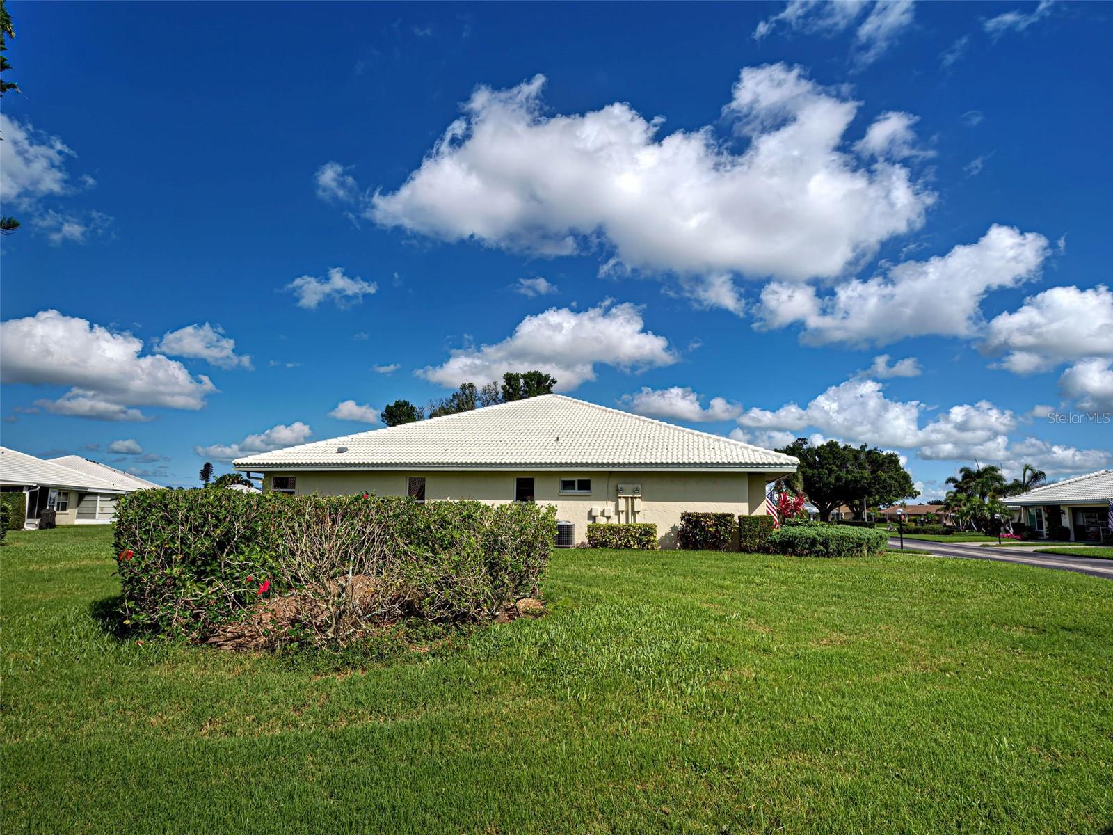 Image 6 of 76 For 3141 Heron Shores Drive