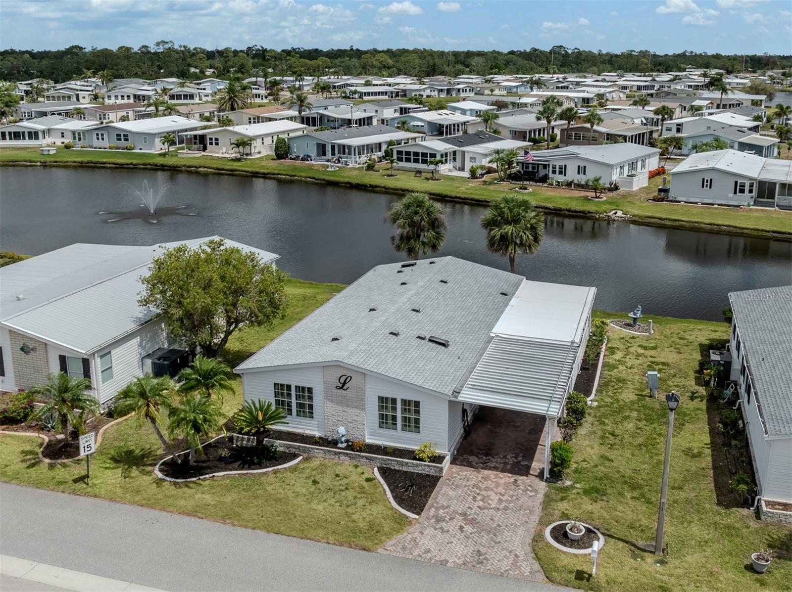 Image 39 of 75 For 485 Schooner Street