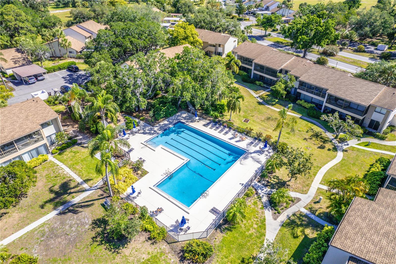 Image 26 of 31 For 650 Bird Bay Circle 8