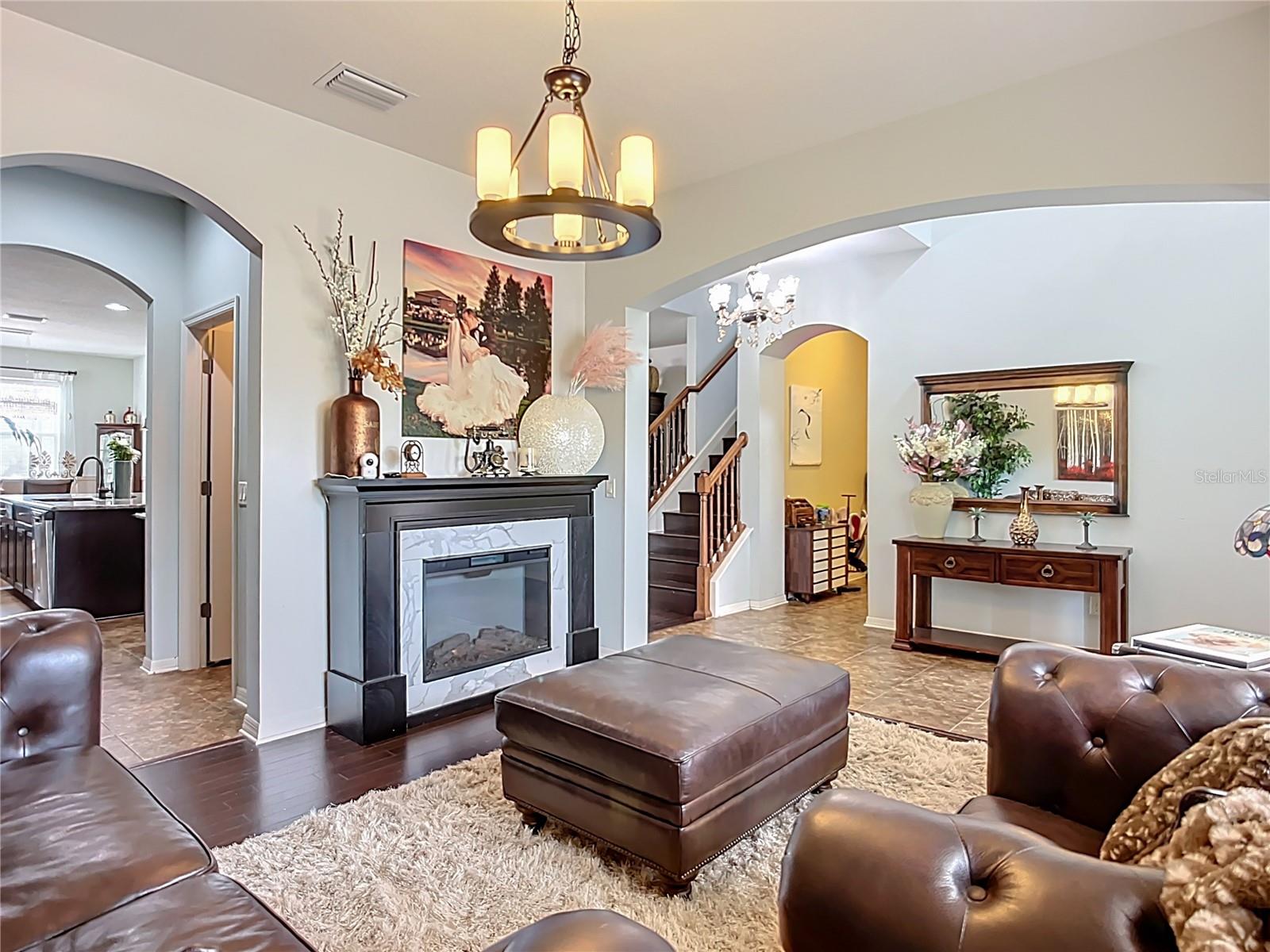 Image 23 of 93 For 9019 39th Street Cir E