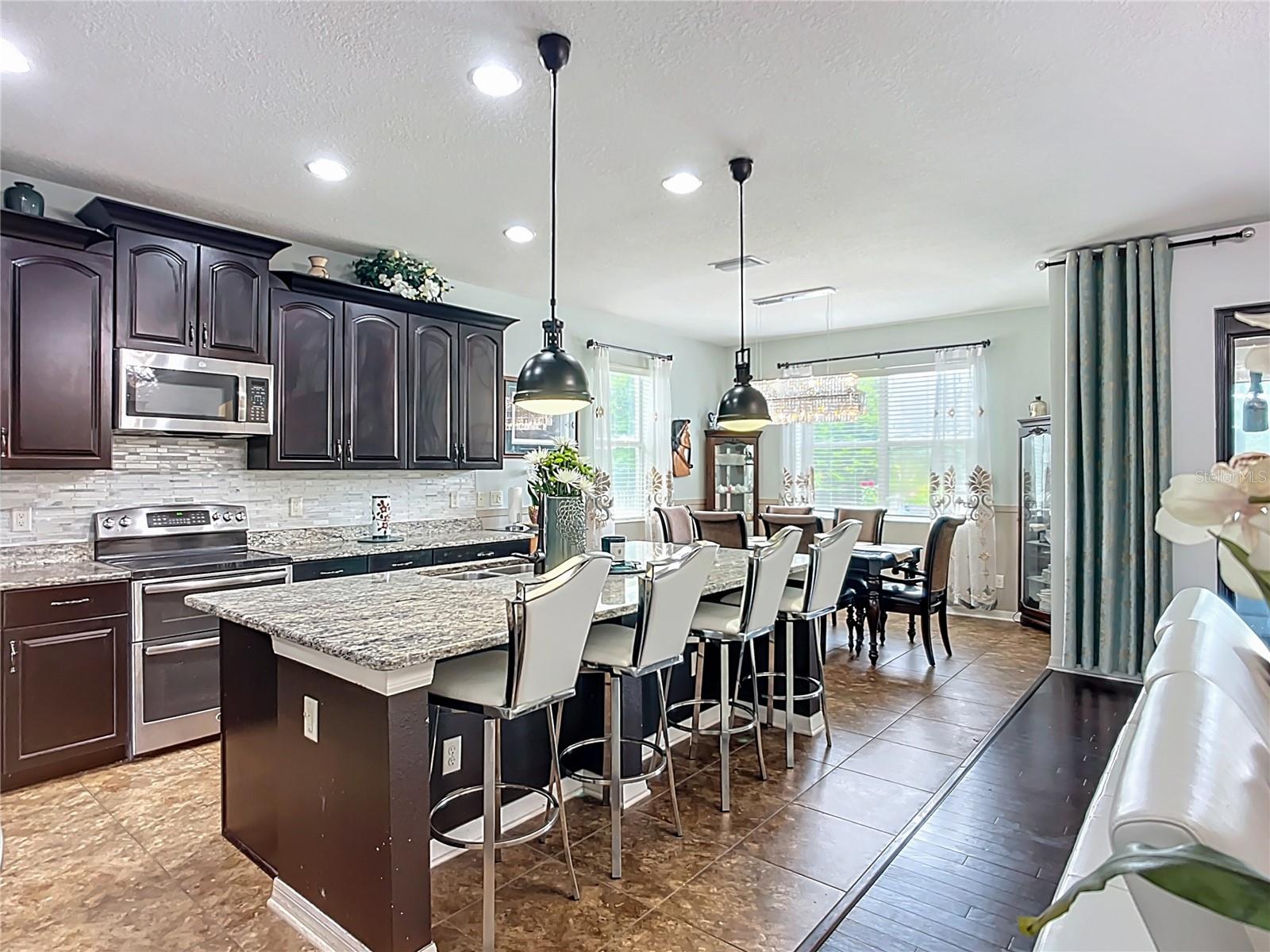 Image 34 of 93 For 9019 39th Street Cir E