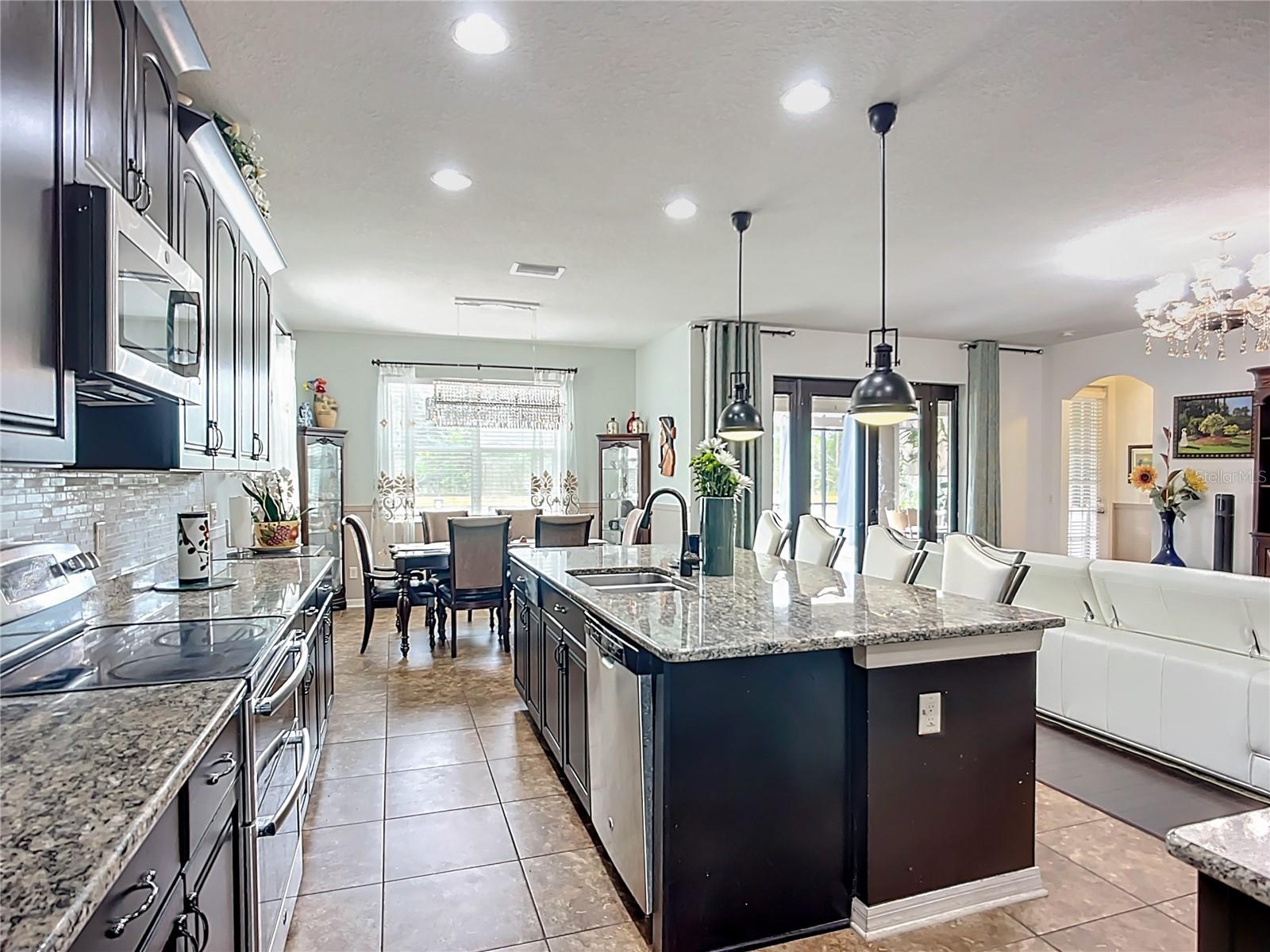 Image 4 of 93 For 9019 39th Street Cir E