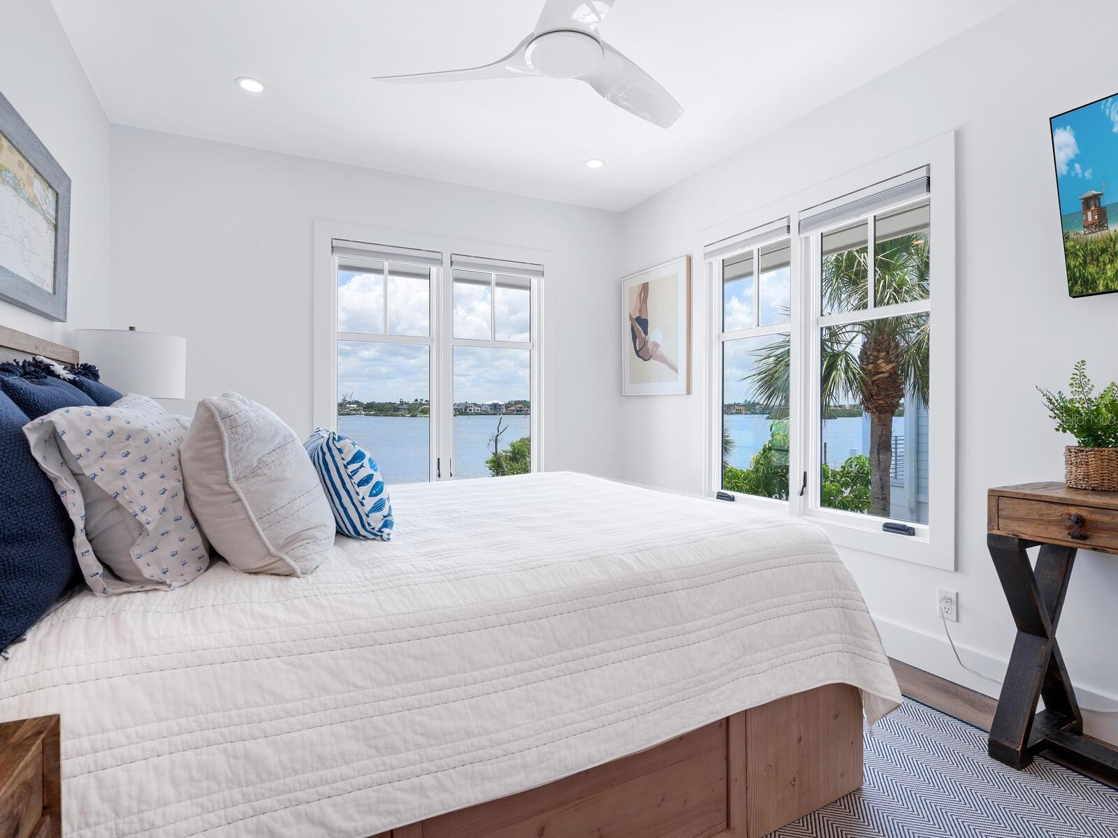 Listing photo id 30 for 3516 Casey Key Road