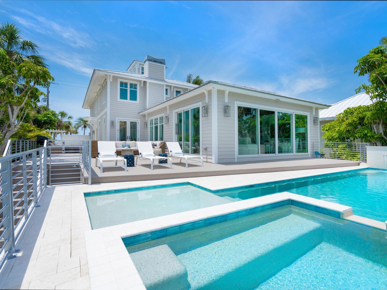 Listing photo id 44 for 3516 Casey Key Road