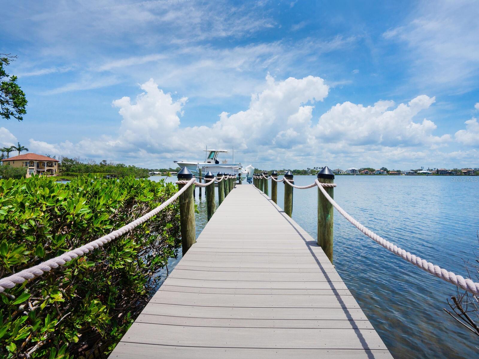 Listing photo id 47 for 3516 Casey Key Road