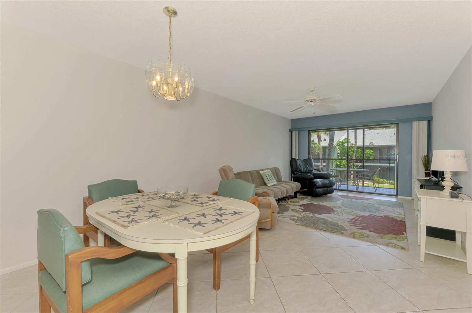 Image 10 of 37 For 1730 Manasota Beach Rd  215