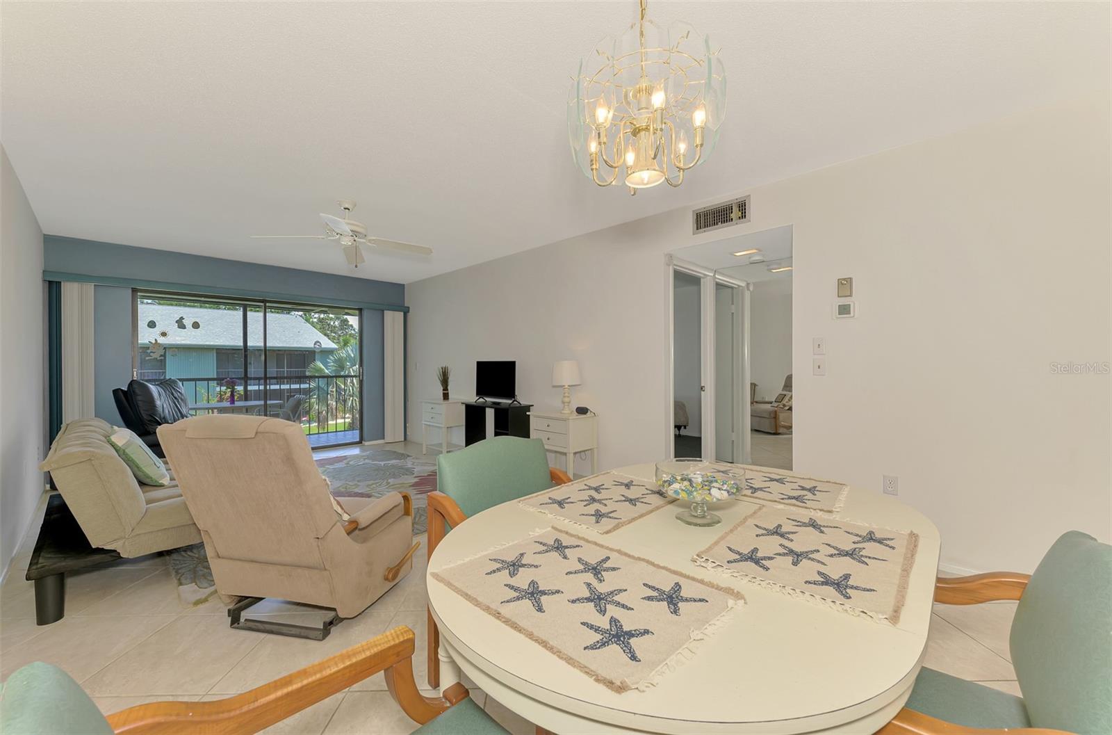 Image 12 of 37 For 1730 Manasota Beach Rd  215