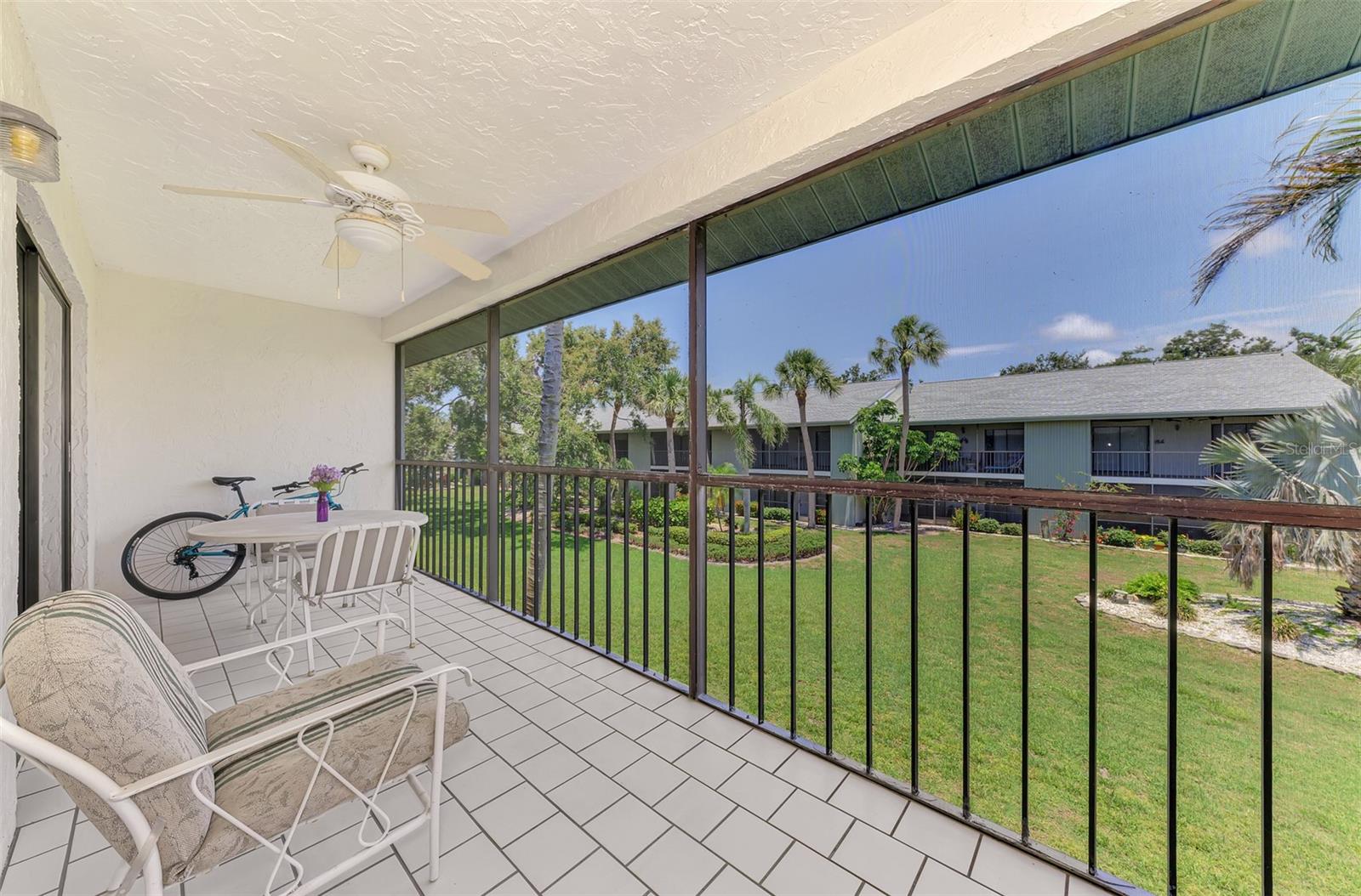 Image 33 of 37 For 1730 Manasota Beach Rd  215