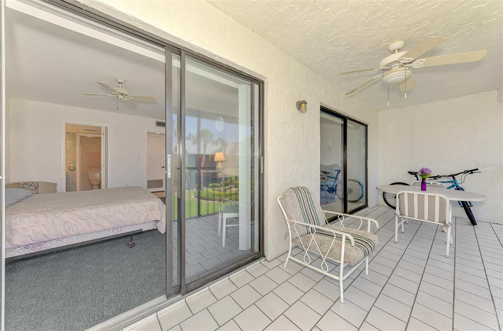 Image 34 of 37 For 1730 Manasota Beach Rd  215