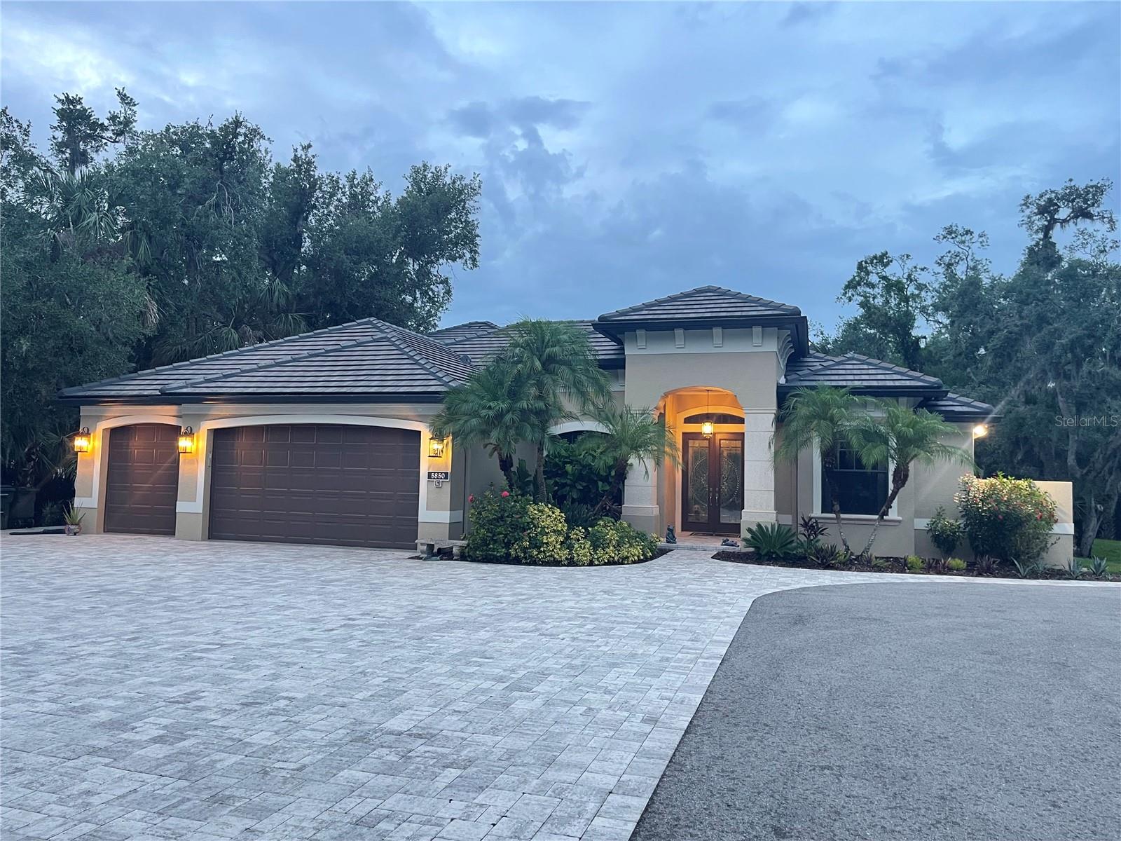 Details for 5850 Saddle Oak Trail, SARASOTA, FL 34241