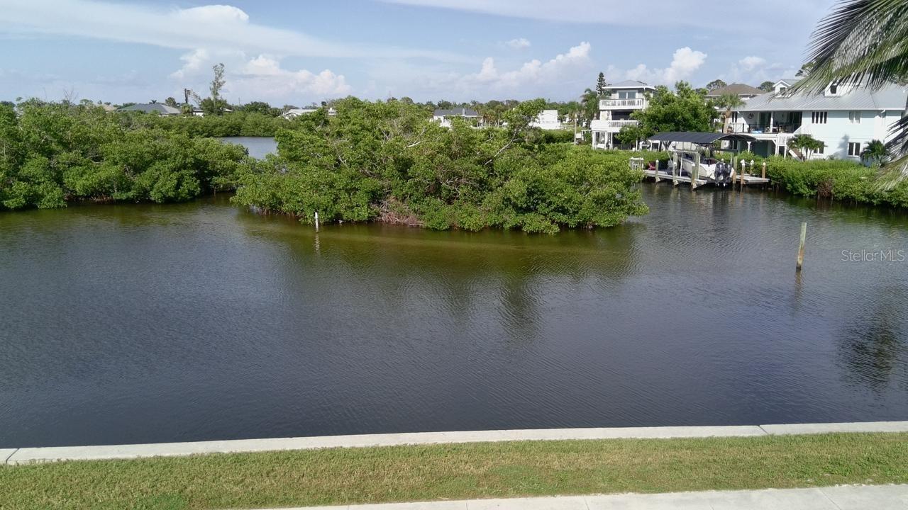 Image 8 of 8 For 1348 Ibis Drive