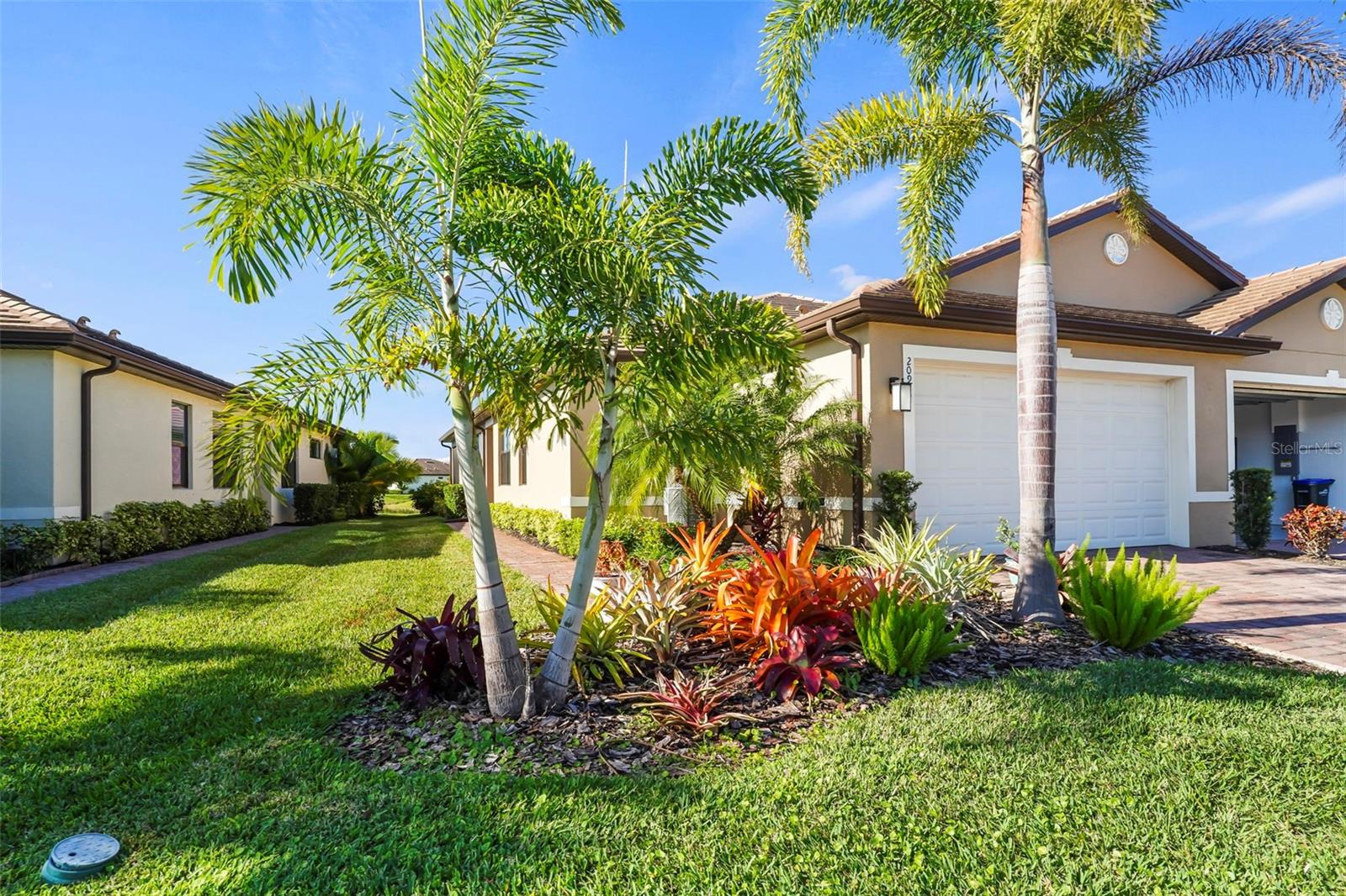 Image 3 of 32 For 20959 Fetterbush Place
