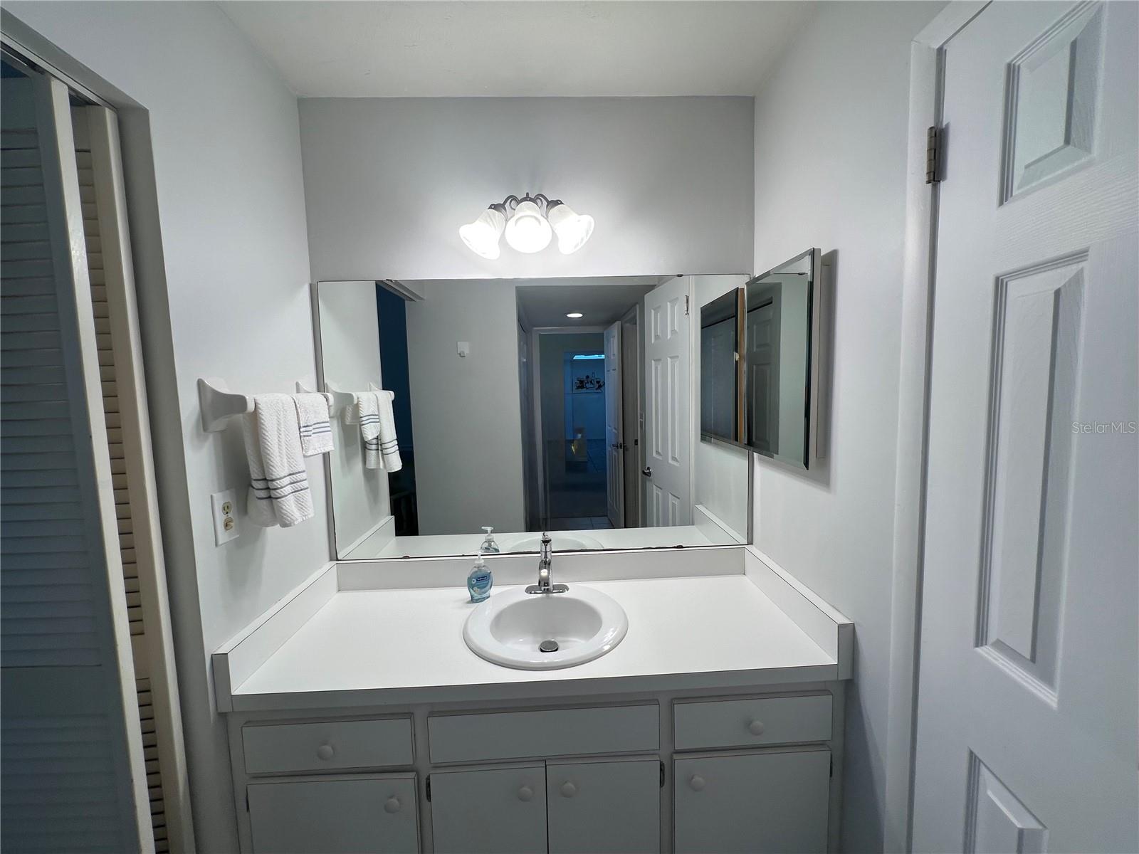 Image 12 of 20 For 612 Bird Bay Drive S 308