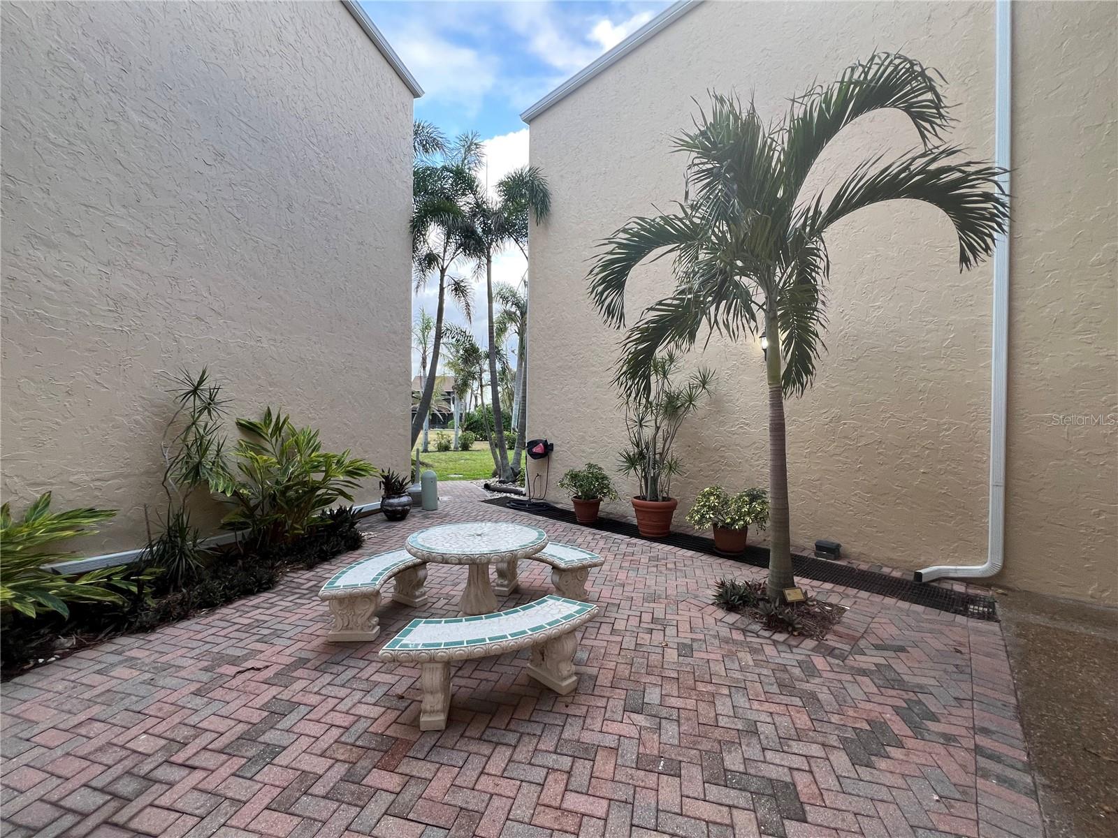 Image 17 of 20 For 612 Bird Bay Drive S 308