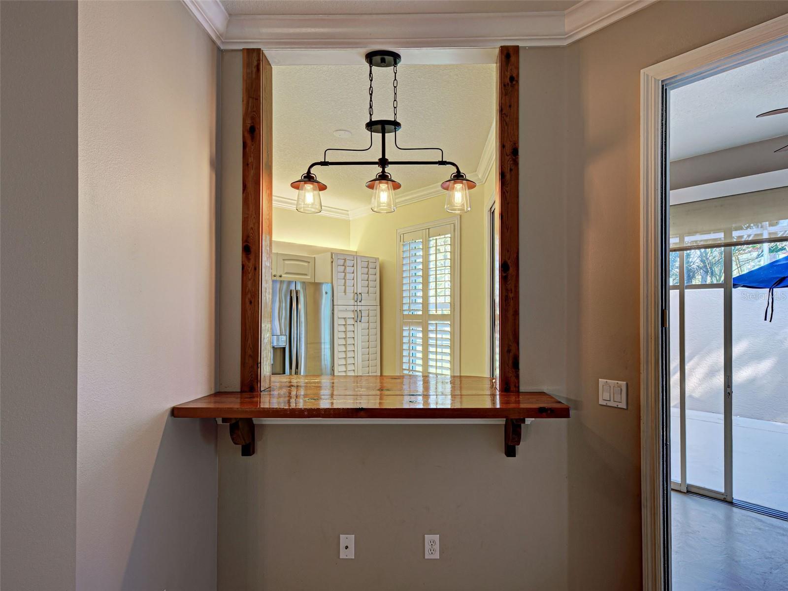 Image 16 of 54 For 912 Barclay Court