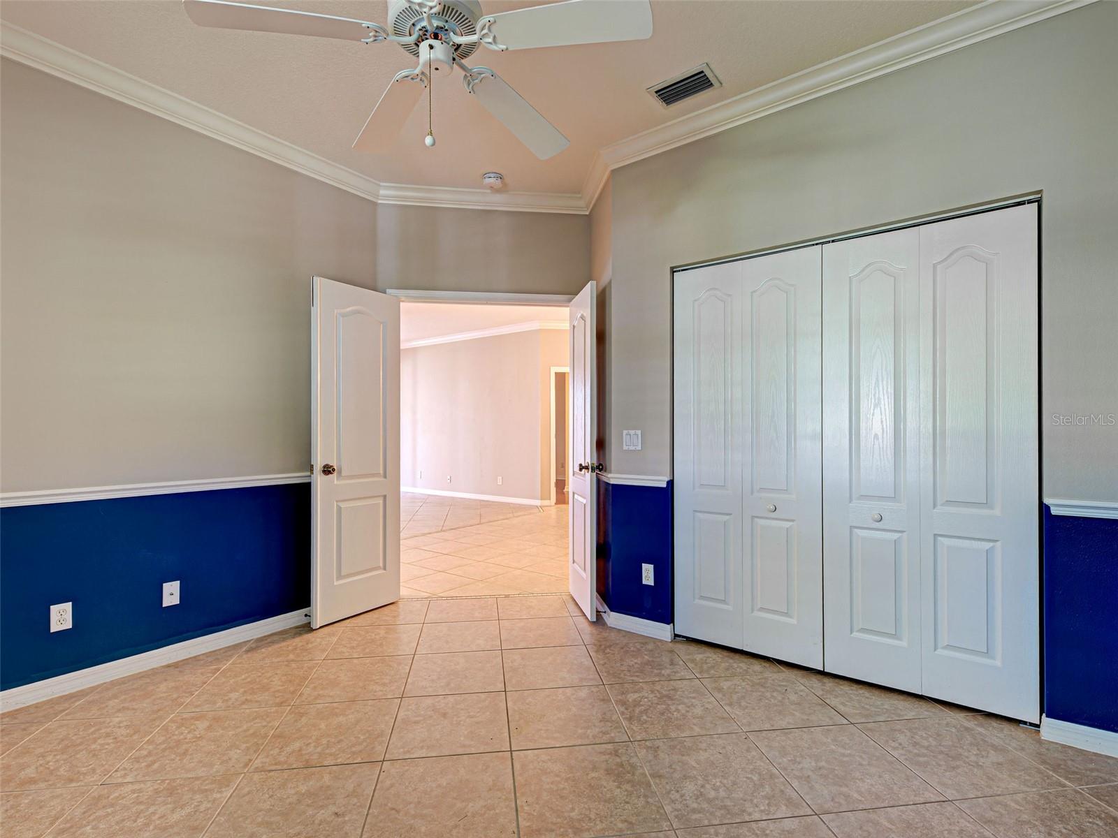 Image 31 of 54 For 912 Barclay Court