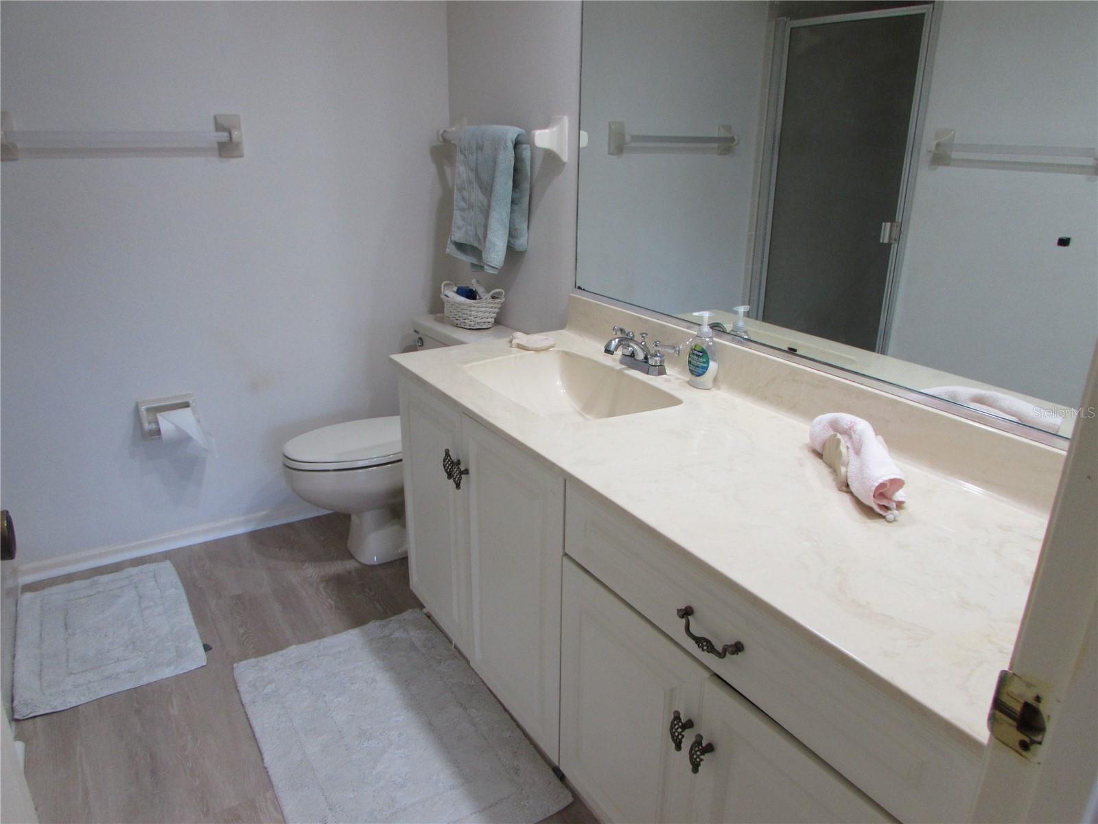 Image 10 of 46 For 800 Capri Isles Boulevard 124