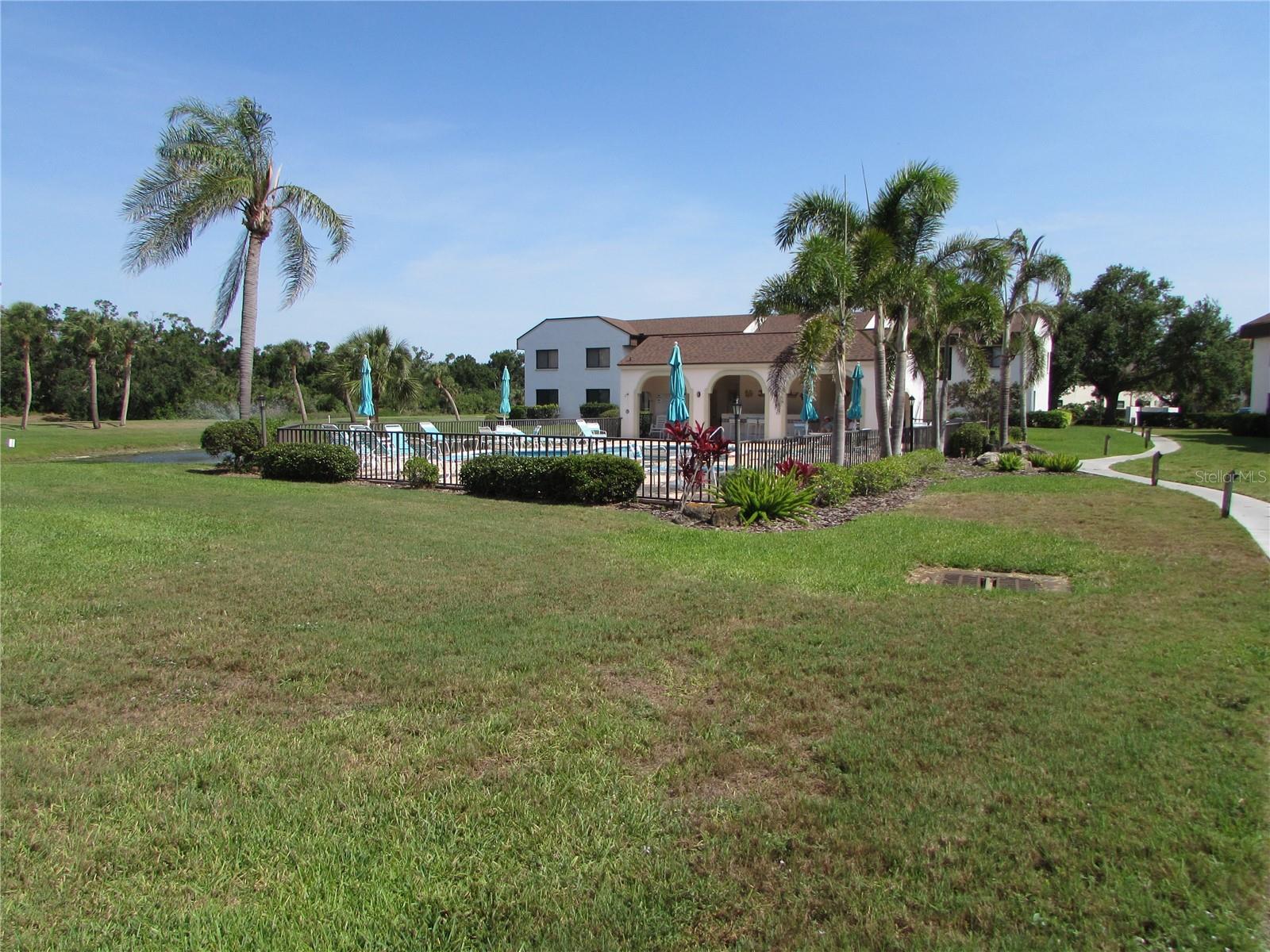 Image 16 of 46 For 800 Capri Isles Boulevard 124