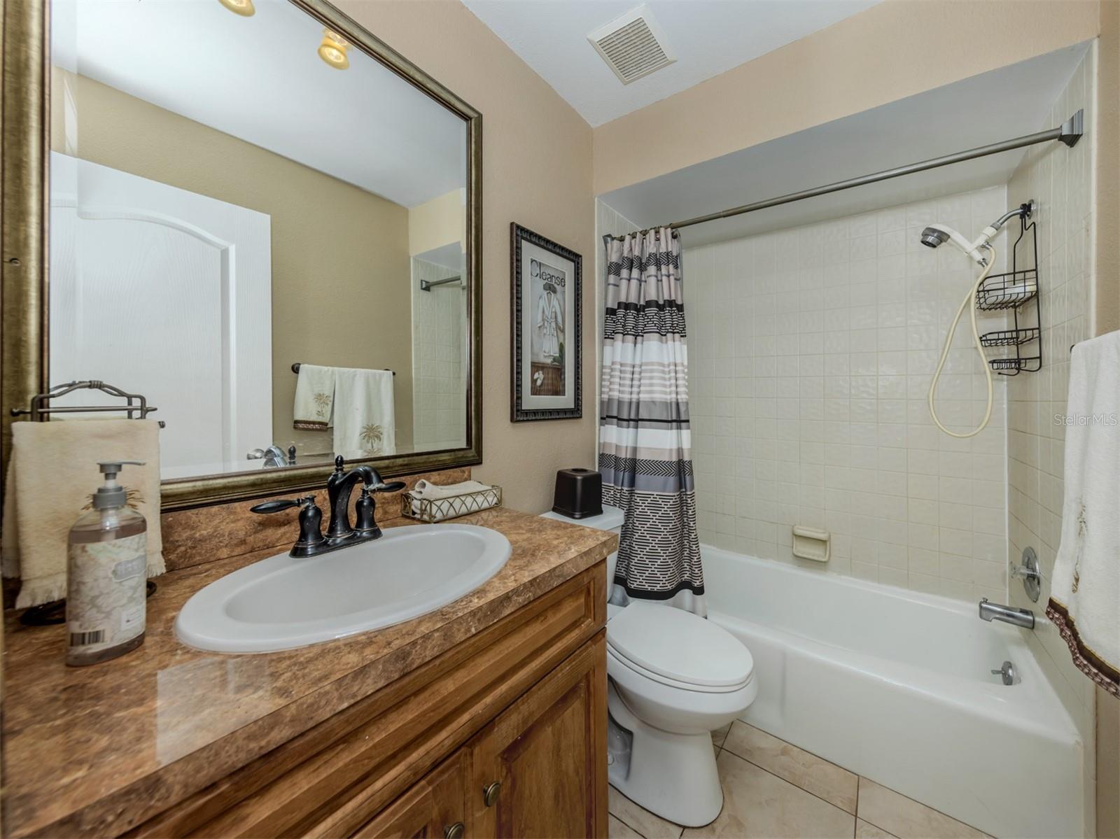 Image 16 of 45 For 2331 Mission Valley Boulevard