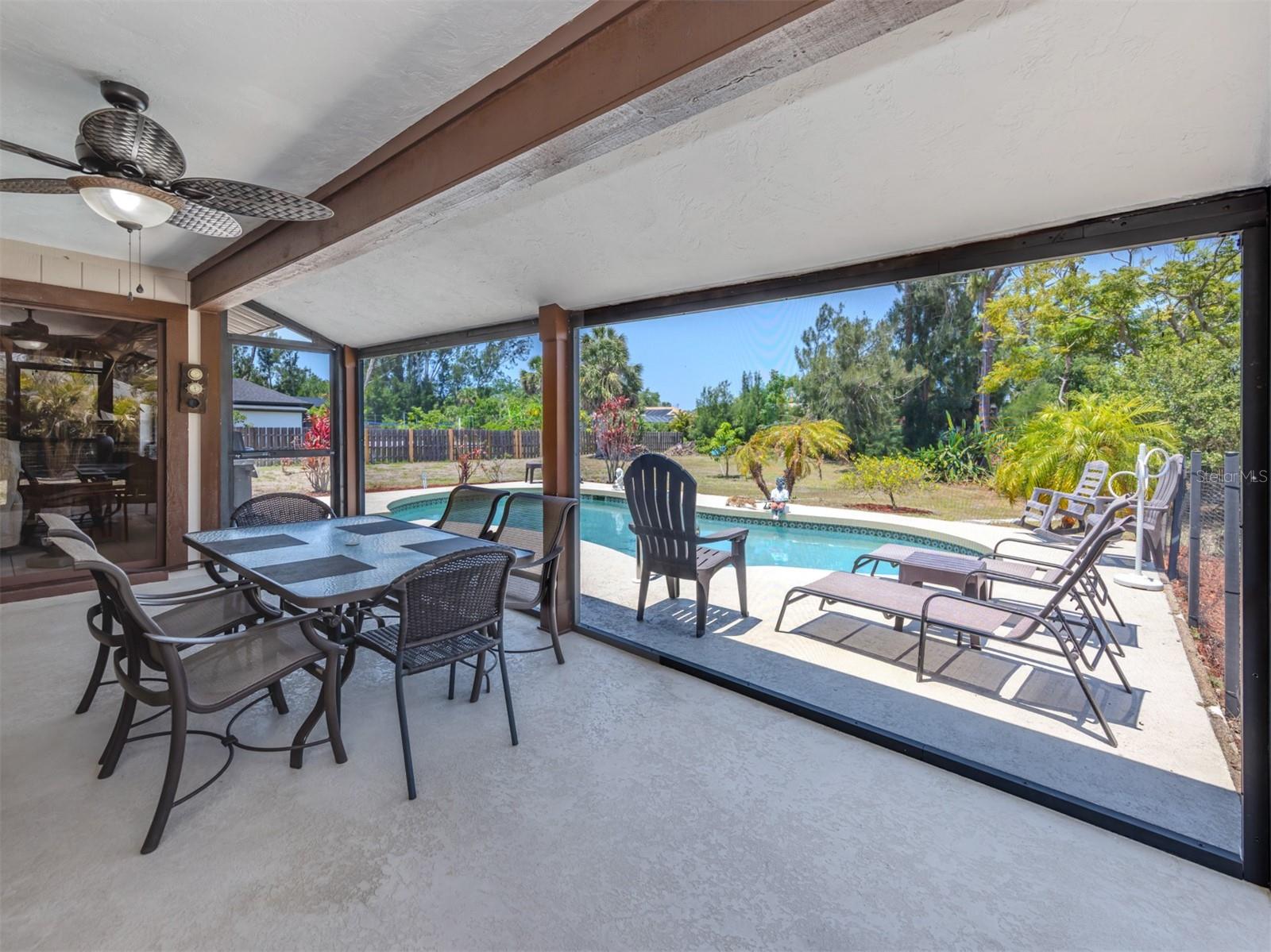 Image 18 of 45 For 2331 Mission Valley Boulevard