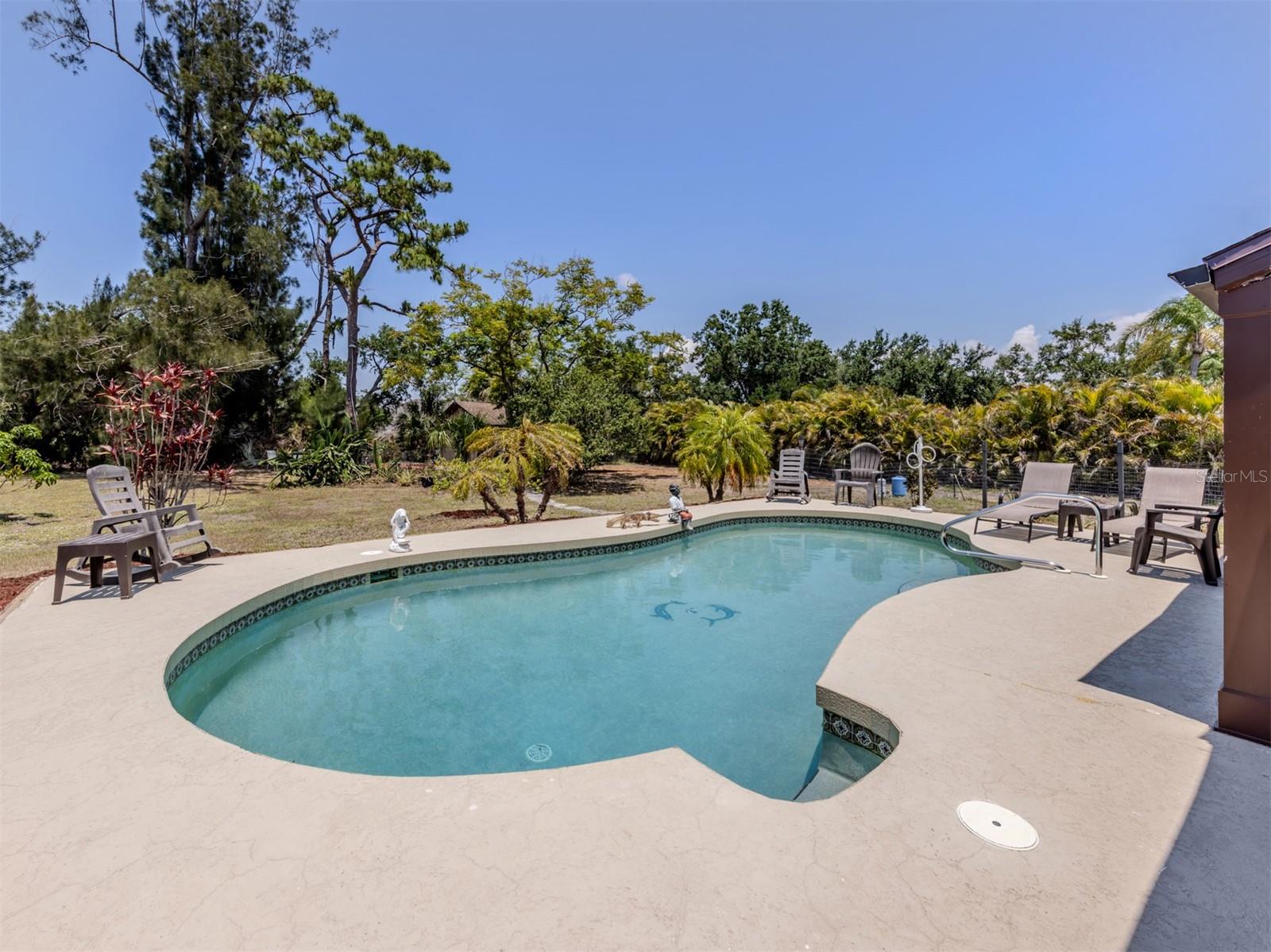 Image 19 of 45 For 2331 Mission Valley Boulevard